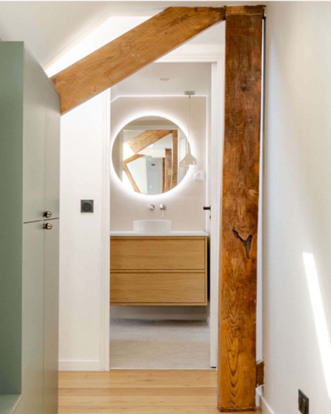 rénovation salle de bain studio sous les combles